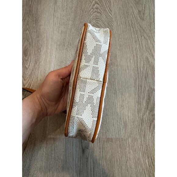 Michael Kors Jet Set Crossbody Bag – Vanilla Logo Fabric & Brown Leather Trim - Picture 3 of 7